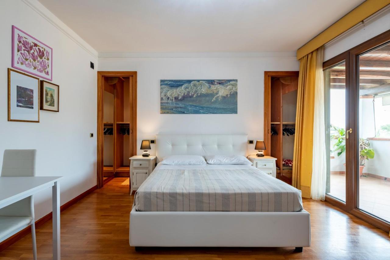 Guest house Sa Omu Bianca *