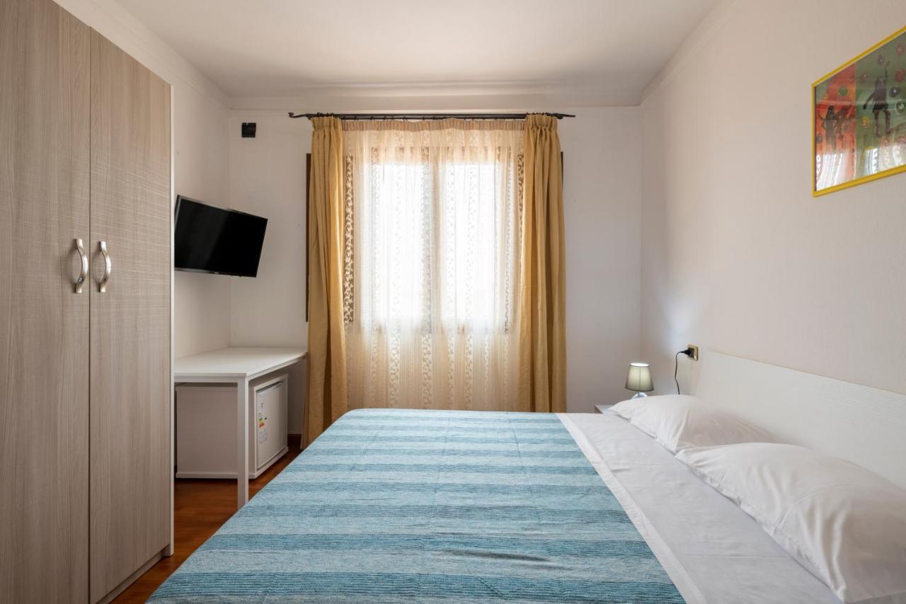 Guest house Sa Omu Bianca *